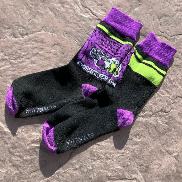 Official Beetlejuice Crew Sock Set - Picture 4 of 6